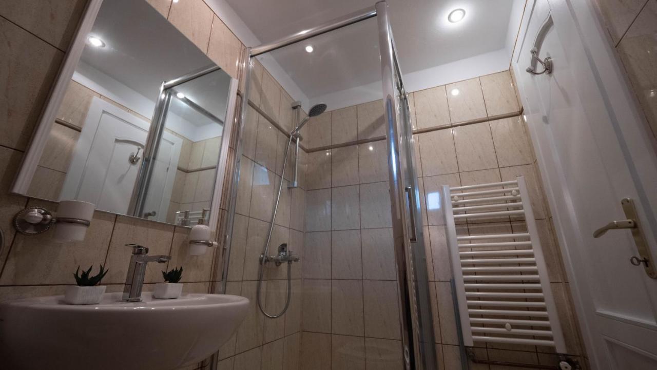 A&A Central Apartment Sibiu Exteriör bild